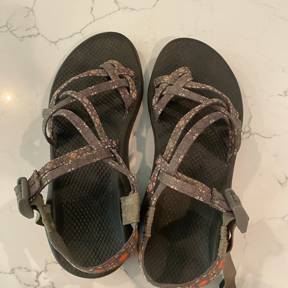 Chaco’s - Picture 2 of 4